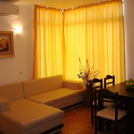 Saint Elena Apartcomplex Sunny Beach Dış mekan fotoğraf