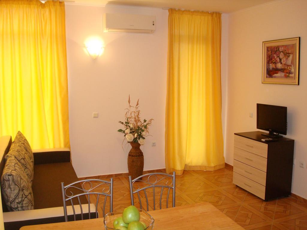 Saint Elena Apartcomplex Sunny Beach Dış mekan fotoğraf