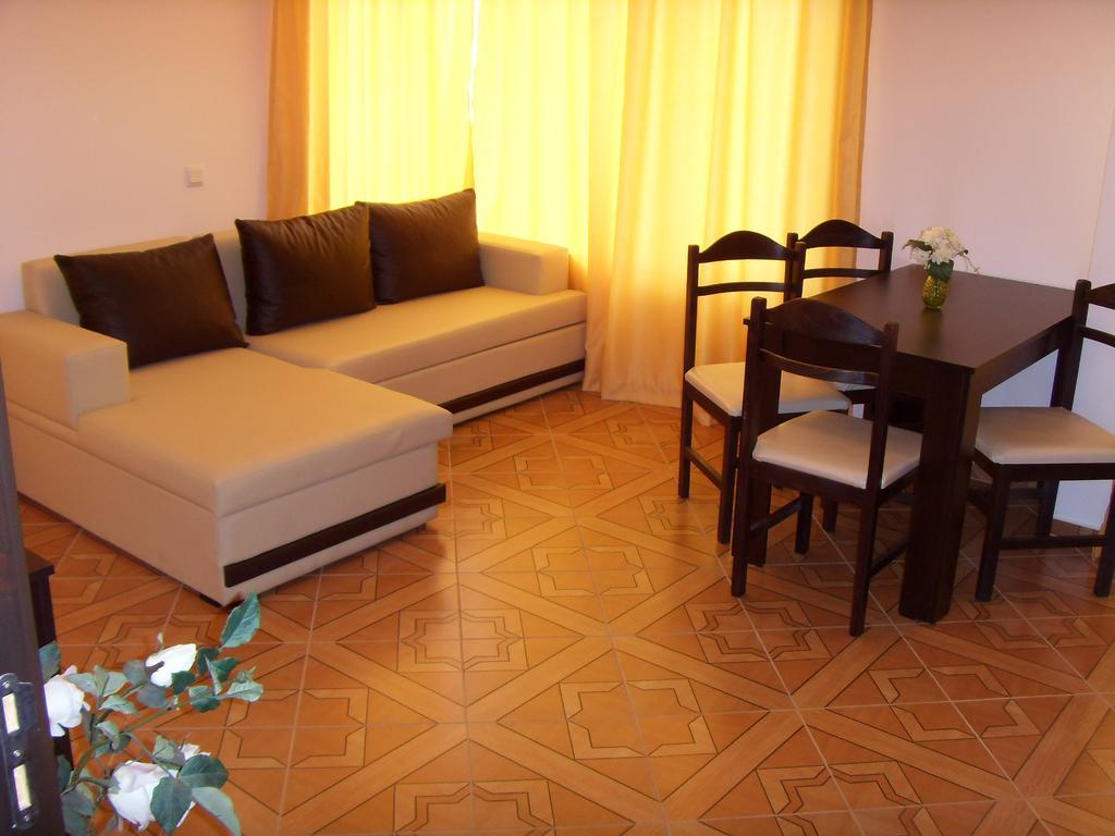 Saint Elena Apartcomplex Sunny Beach Dış mekan fotoğraf
