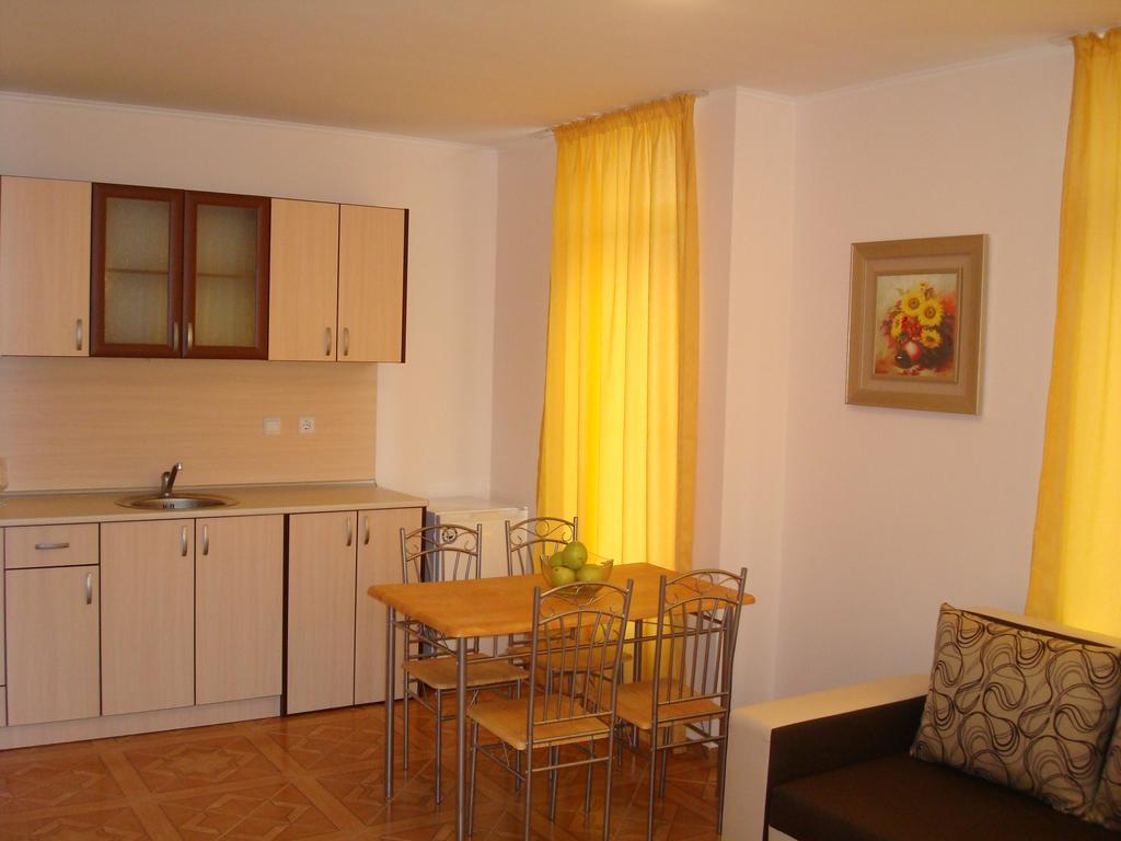 Saint Elena Apartcomplex Sunny Beach Dış mekan fotoğraf